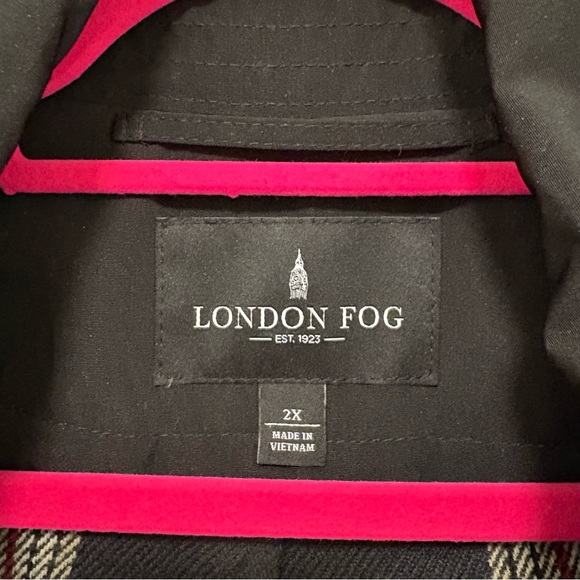 London Fog Plus Sized Double-Breasted Hooded Trench Coat with Removable Lining - Picture 11 of 15